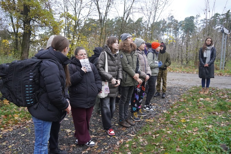 Terenowa lekcja historii na Polanie Śmierci koło Malerzowic Wielkich - Malerzowice Wielkie, 20 listopada 2024