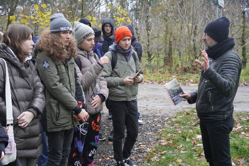 Terenowa lekcja historii na Polanie Śmierci koło Malerzowic Wielkich - Malerzowice Wielkie, 20 listopada 2024