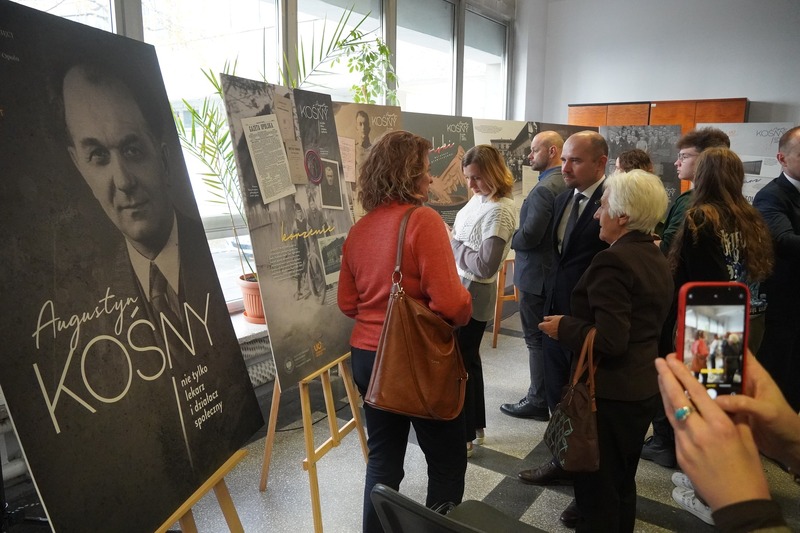 Odsłonięcie tablicy pamiątkowej przy ul. Kośnego 62 w Opolu oraz otwarcie wystawy – Opole, 27 listopada 2024