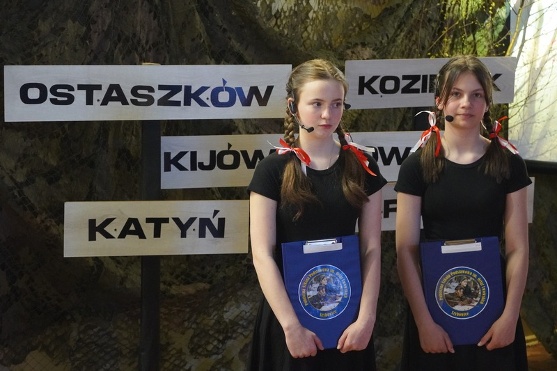 Uroczystość upamiętniająca Ofiary Zbrodni Katyńskiej w 85. rocznicę - Szybowice, 10 kwietnia 2025