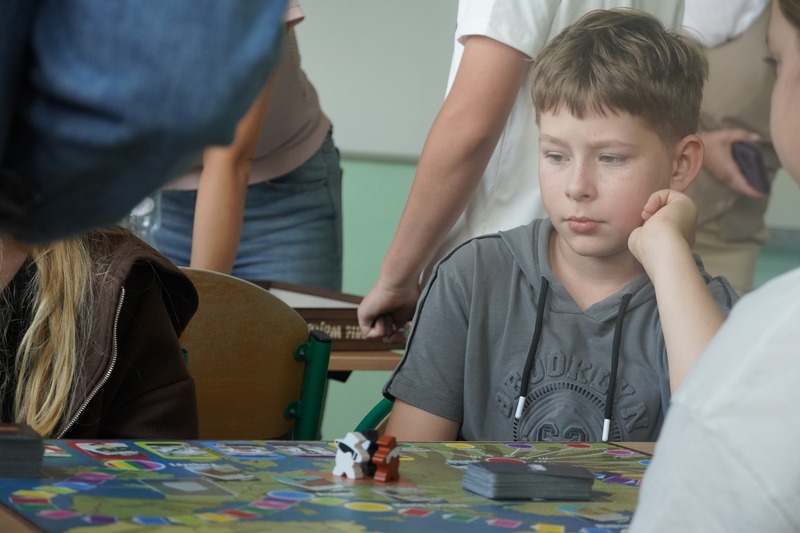 Miś Wojtek w Szkole Podstawowej w Komorznie - Komorzno, 9 września 2025