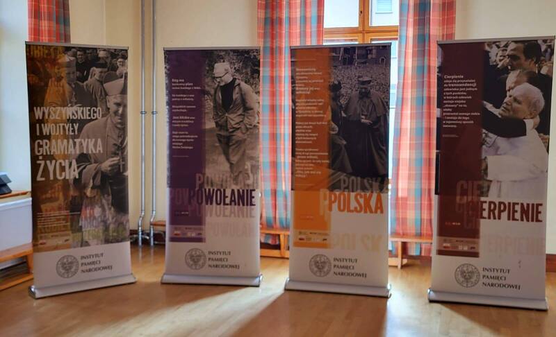 Wystawa IPN w Liceum Sióstr Niepokalanek w Wałbrzychu – Wałbrzych, 1 kwietnia 2026