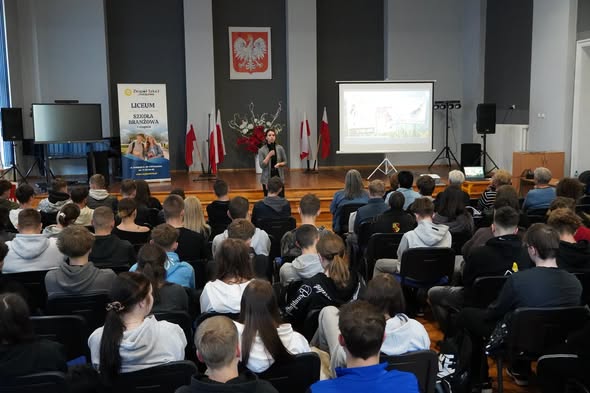 Prelekcja nt. Operacji Lawina w Zespole Szkół w Paczkowie – 26 października 2026