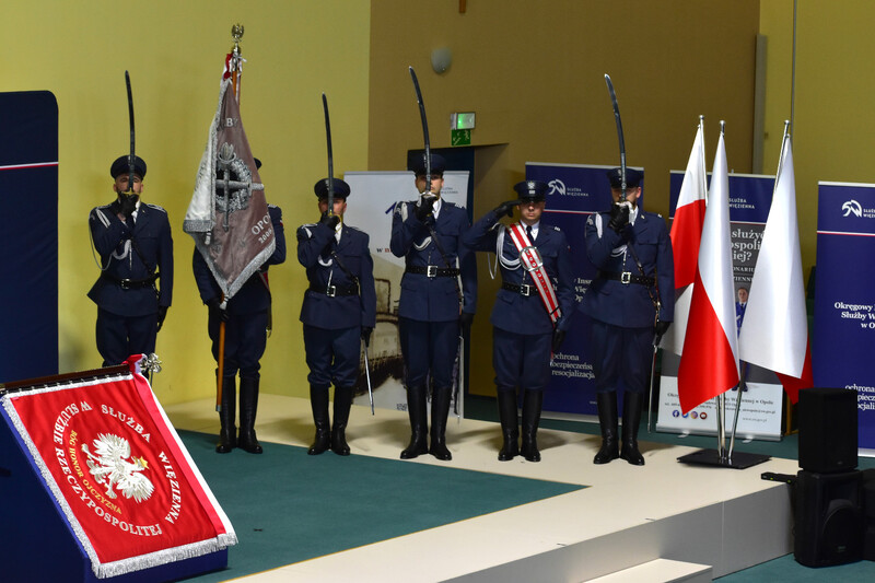 Nadanie sztandaru Aresztowi Śledczemu w Opolu – Opole, 19 czerwca 2023. Fot. Dominik Wojtkiewicz (IPN)