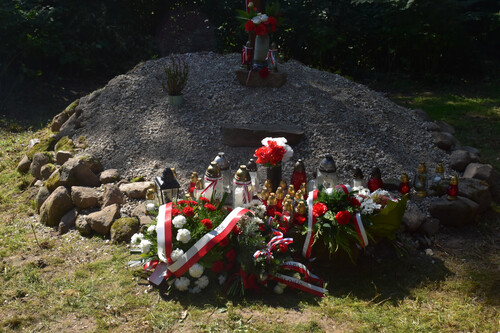 Upamiętnienie zamordowanych przez UB żołnierzy NSZ – Malerzowice Wielkie (woj. opolskie), 9 września 2023. Fot. Dominik Wojtkiewicz (IPN)