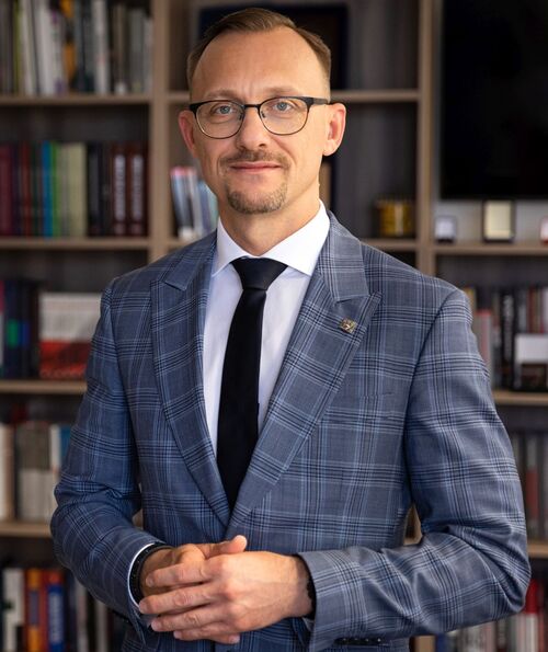 Dr Rafał Leśkiewicz: rzecznik prasowy IPN, dyrektor Archiwum IPN w latach 2010-2016