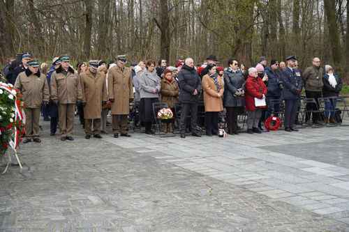 79. rocznica wyzwolenia Stalagu 344 Lamsdorf – Łambinowice, 18 marca 2024. Fot. Dominik Wojtkiewicz (IPN)