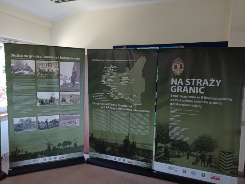 Wystawa IPN „Na Straży Granic” dotarła do Ożarowic i lotniska Katowice-Pyrzowice – Ożarowice, 27 kwietnia 2024