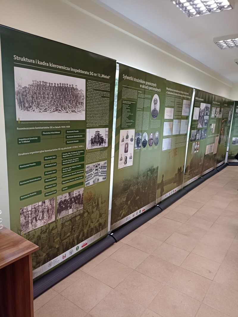 Wystawa IPN „Na Straży Granic” dotarła do Ożarowic i lotniska Katowice-Pyrzowice – Ożarowice, 27 kwietnia 2024